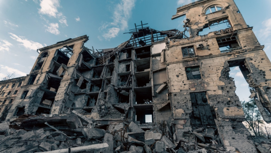 Tactici aeriene tot mai distructive ale Rusiei în estul Ucrainei