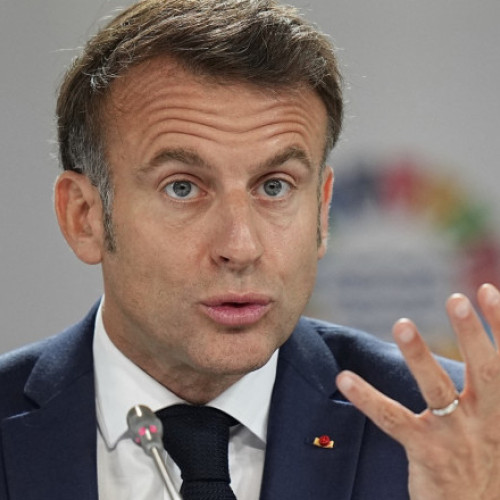 Statele Unite nu vor accepta aderarea Ucrainei la NATO ca garanție de securitate, dar sunt pregătite să ofere aliaților garantii de siguranță după restabilirea păcii, a declarat președintele francez Emmanuel Macron. El a făcut aceste declarații după o videoconferință cu președintele american Donald Trump, președintele ucrainean Volodimir Zelenski și alți lideri europeni.