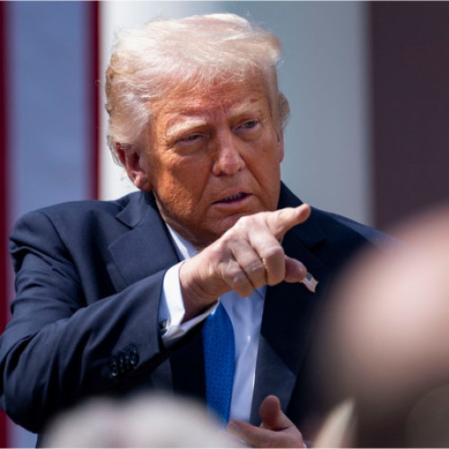 Trump le-a spus liderilor europeni și ucraineni că SUA sunt dispuse să ofere garantii de securitate pentru Ucraina, dar cu anumite condiții, conform declarațiilor a trei surse apropiate discuțiilor. Un oficial britanic a menționat că președintele american nu a clarificat exact ce înțelege prin garantii de securitate și a discutat doar despre un concept mai larg.