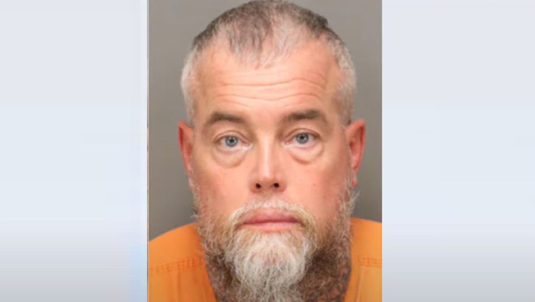 bărbat care a câștigat la loto, arestat după un incident violent într-un hotel din florida
