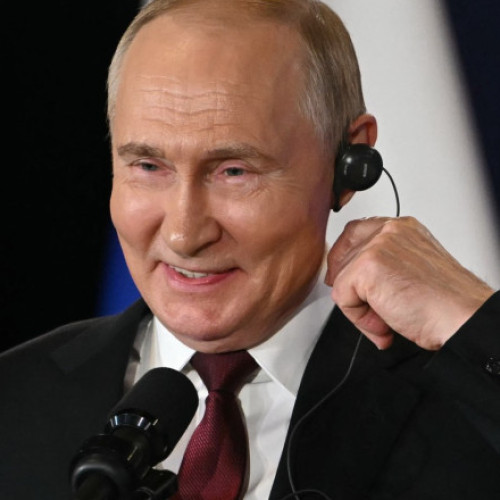 Putin apreciază drept „oportună și foarte utilă” discuția cu Trump. „A trecut mult timp de când nu am mai avut astfel de negocieri”