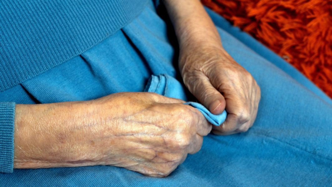 Cercetări arată că persoanele care ajung la 100 de ani evită majoritatea bolilor grave