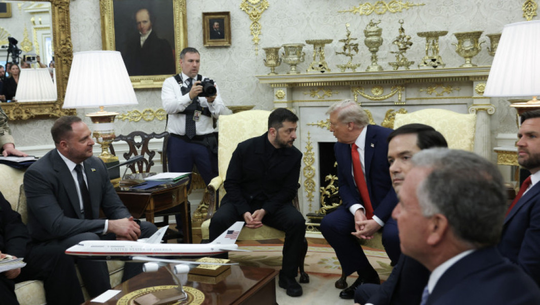 Donald Trump și Volodimir Zelenski s-au întâlnit la Casa Albă înainte de o discuție esențială despre războiul din Ucraina