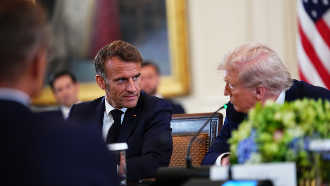 Macron amenință cu majorarea sancțiunilor împotriva Rusiei dacă negocierile eșuează