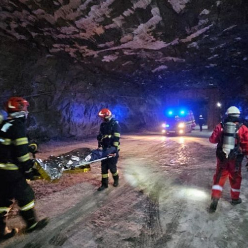 Pompierii Bacau au facut un exercitiu de antrenament in caz de incendiu la Salina Targu Ocna