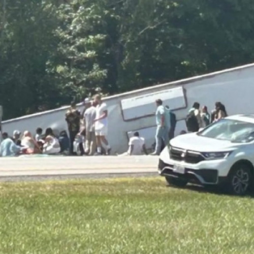 accident grav cu autobuz turistic în apropiere de Buffalo, New York
