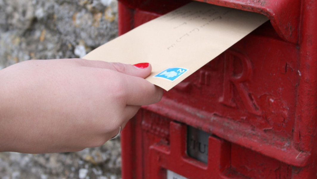 precizări asupra noilor reguli pentru expedierile postale în SUA și impactul asupra serviciilor europene