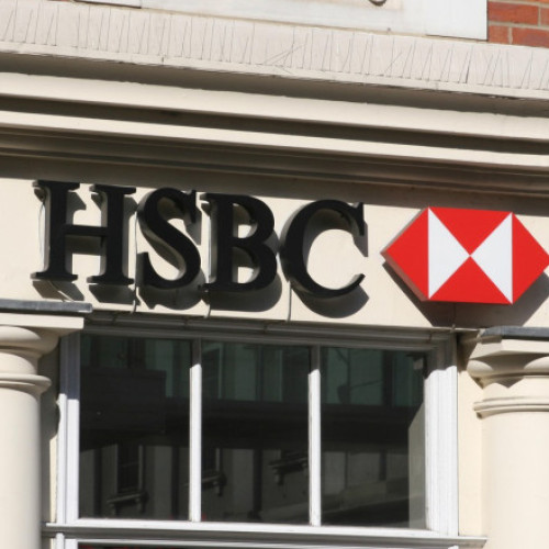 HSBC elvețian închide peste 1.000 de conturi ale clienților din Orientul Mijlociu
