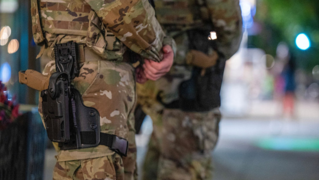 garda nationala americana, mobilizată în Washington, începe să poarte arme în cazul violențelor