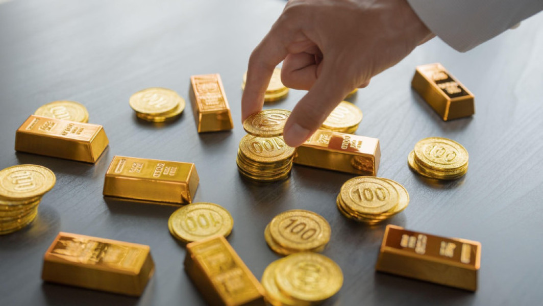 Aurul depășește pragul de 3.500 de dolari pe uncie, nivel record