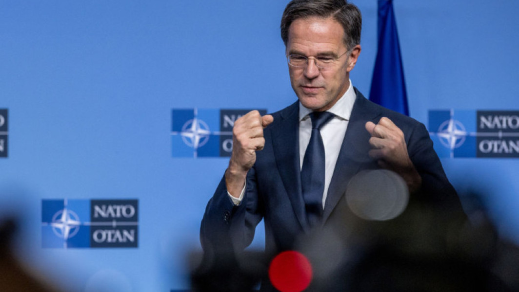 Rutte: Rusia nu decide trimiterea trupelor, NATO avertizează asupra destabilizării