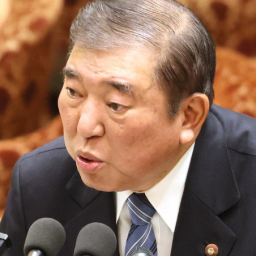 Trump semnează ordin executiv pentru acordul comercial cu Japonia, în contextul tensiunilor politice din Japonia