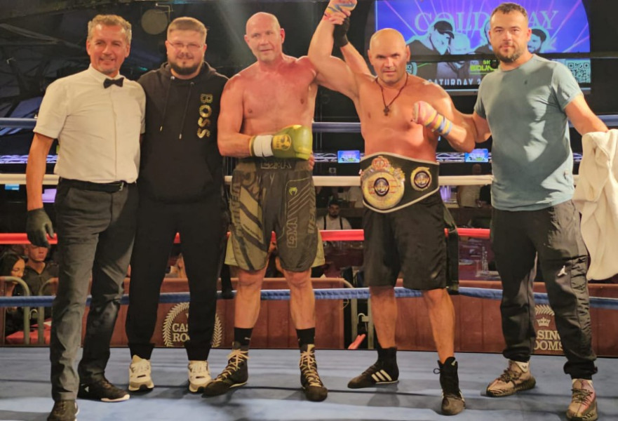 Dragoș Dulhac a cucerit un triumf istoric în boxul veterani la Rochester