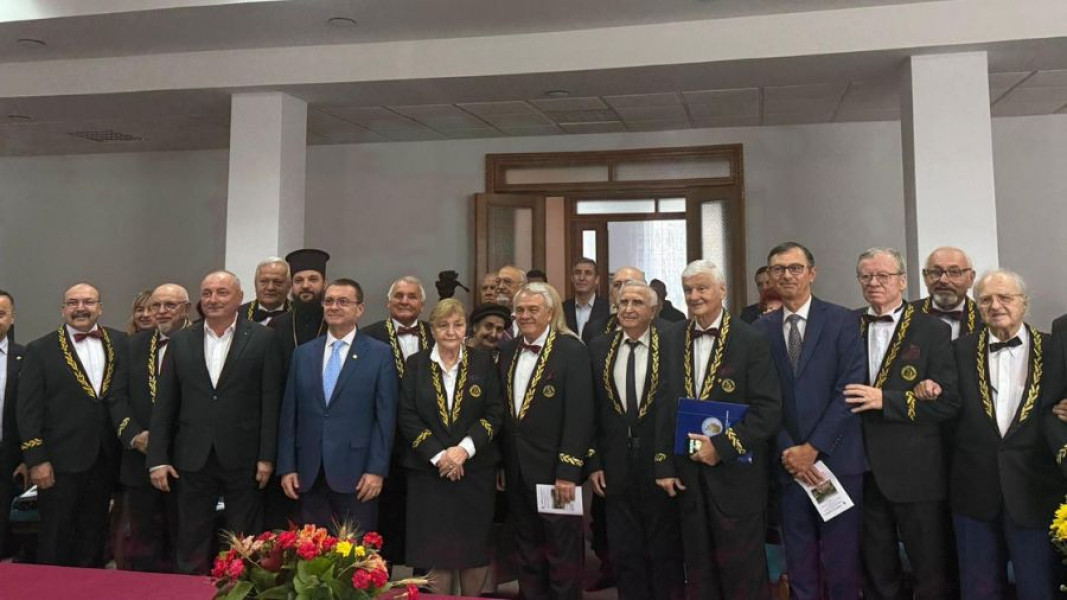 Academia Oamenilor de Știință din România sărbătorește 90 de ani și 40 de ani de filială la Piatra Neamț