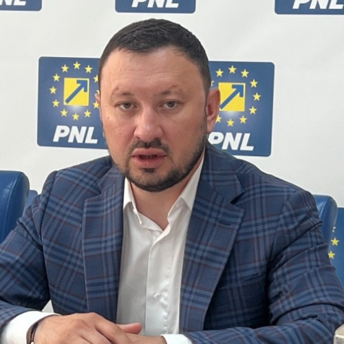 PNL Bacău începe pregătirile pentru alegerile locale din 2024; Fechet dorește mandat pentru negocieri cu PSD