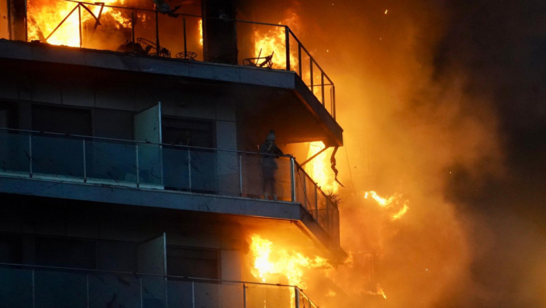 Romania neafectată de incendiul din Valencia: Oficiul Consulatului României la Castellon de la Plana monitorizează situația în Spania