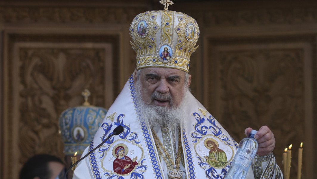 Patriarhul Daniel: Sfânta Parascheva unește popoarele ortodoxe în rugăciune