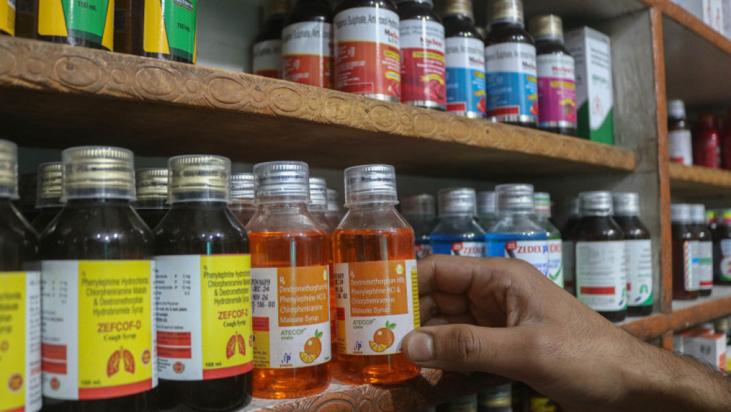 OMS avertizează asupra unor siropuri de tuse toxice fabricate în India