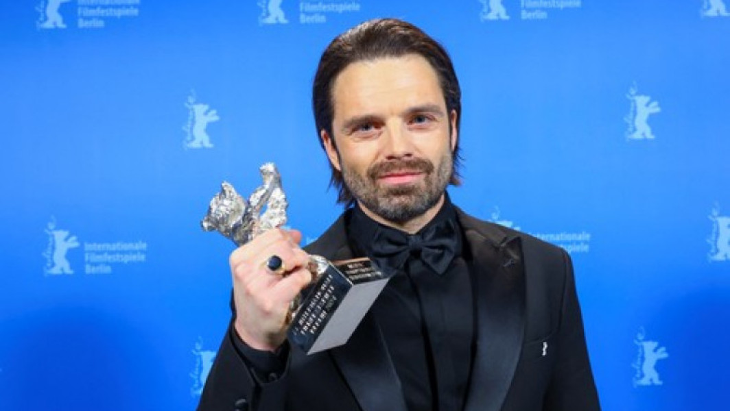 Actorul român Sebastian Stan a primit Ursul de Argint la cea de-a 74-a ediţie a Festivalului Internaţional de Film de la Berlin