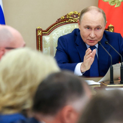 Kremlinul respinge încetarea focului pe frontul din Ucraina și anulează summitul Putin-Trump