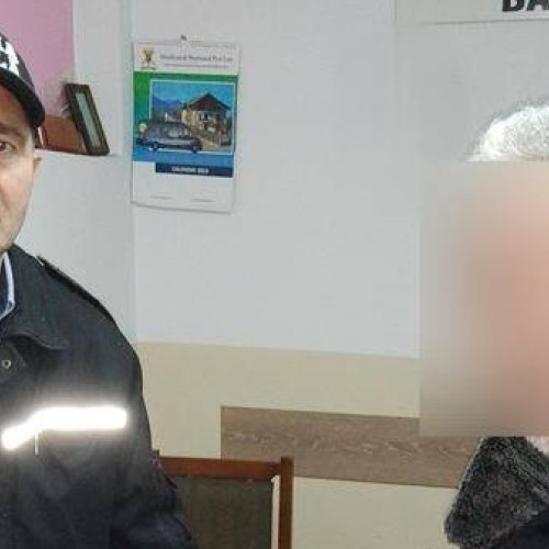 Recidivist bătrân prins de polițiști după ce a furat cașcaval dintr-un magazin din Bacău