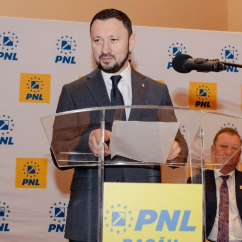 Mircea Fechet, actul ministru al Mediului și președintele PNL Bacău va candida la președinția Consiliului Județean Bacău. Candidatura sa a fost validată de Biroul Politic Național.