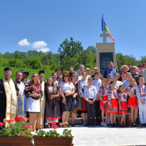 Sfintirea Noului Monument al Eroilor Neamului din Satul Mărăști, Comuna Filipeni