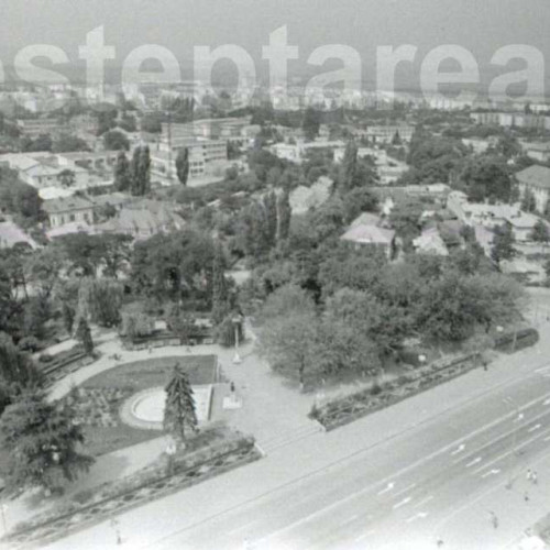 Parcul Trandafirilor în anii ‘70: O oază de liniște în centrul orașului Bacău